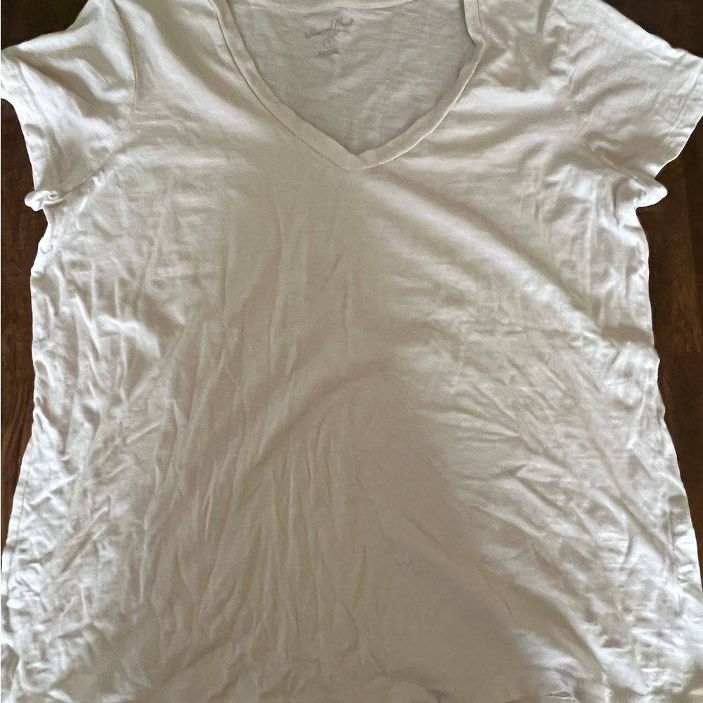 Universal Thread White Relaxed Short Sleeve Tee